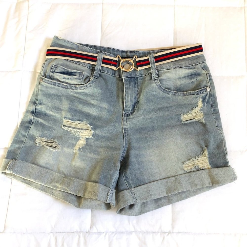 Size 3 Jean Shorts with Belt